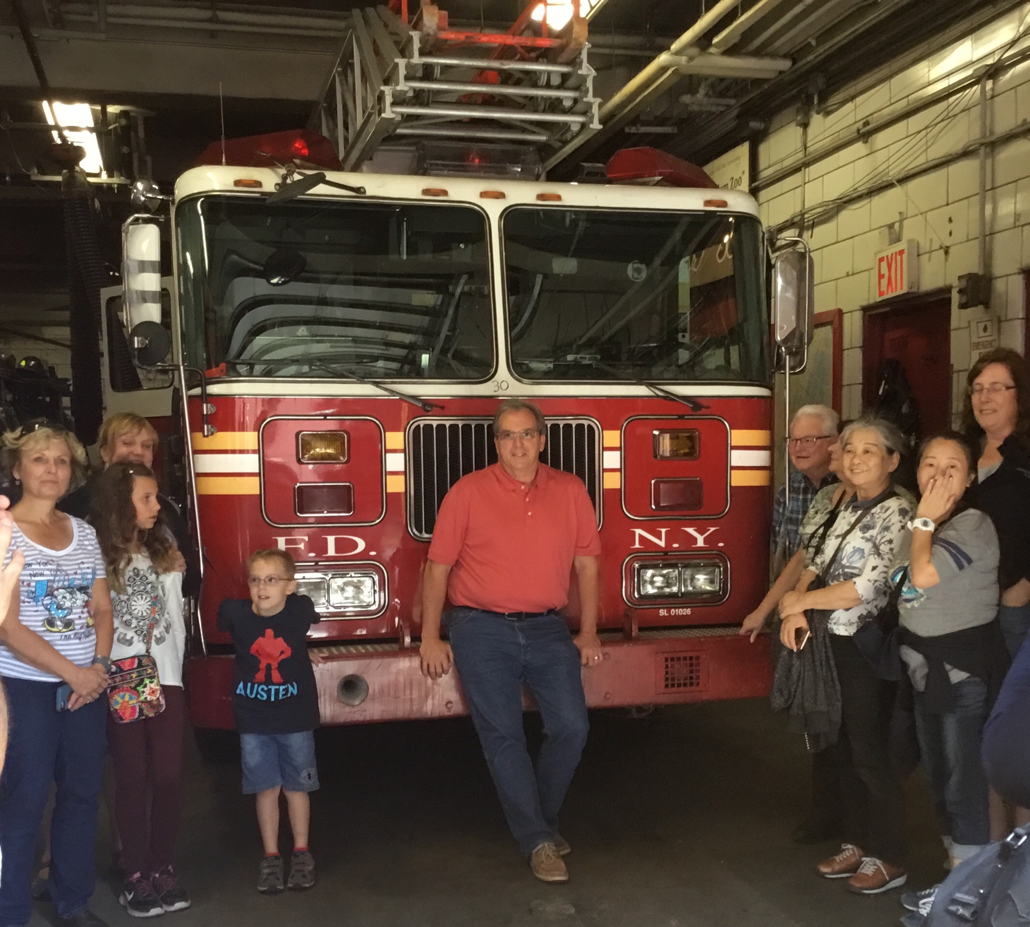 Fire Chief from Chicago visits firehouse in Harlem.